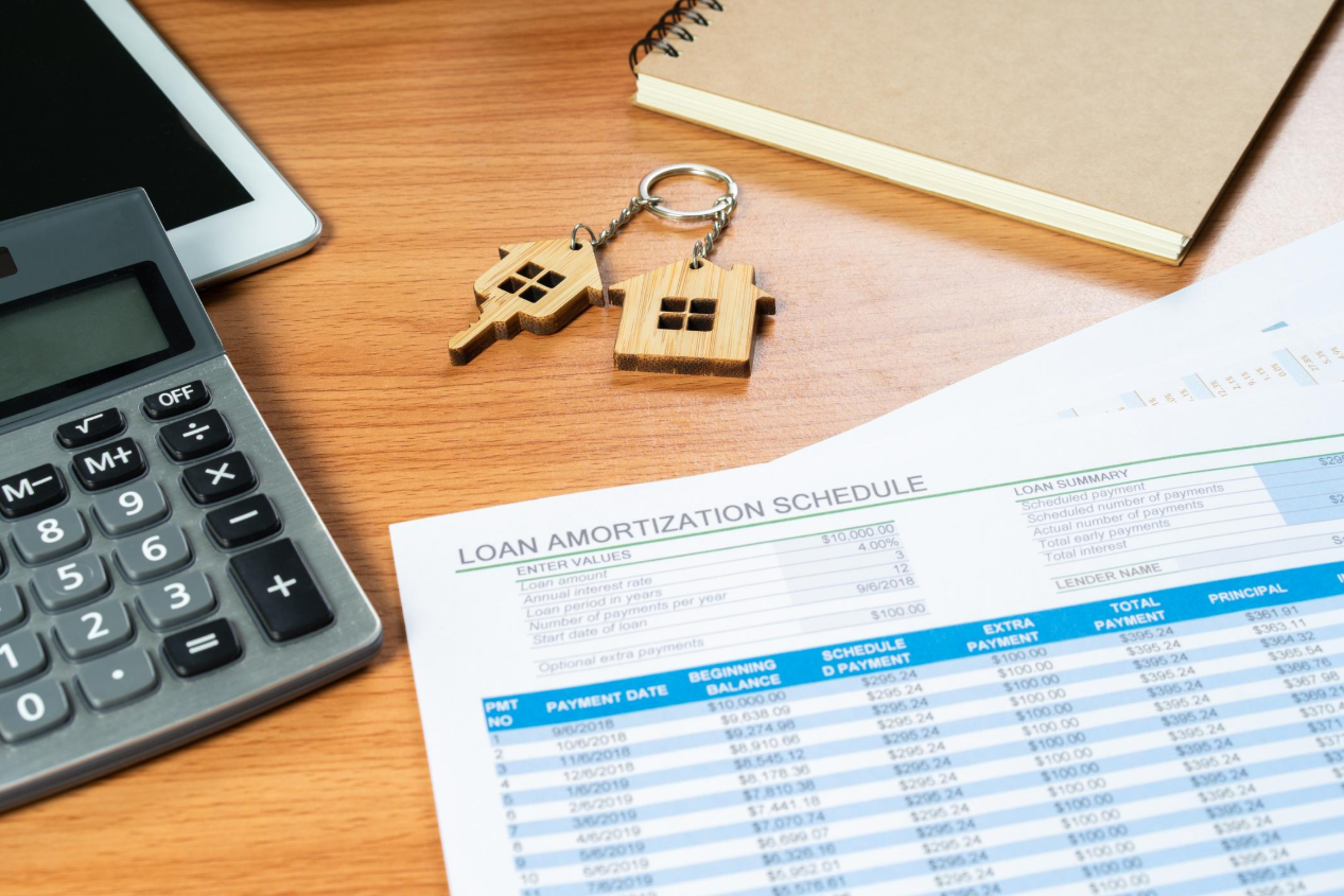 Mortgage Recasting vs. Refinancing: Which Can Save Money?